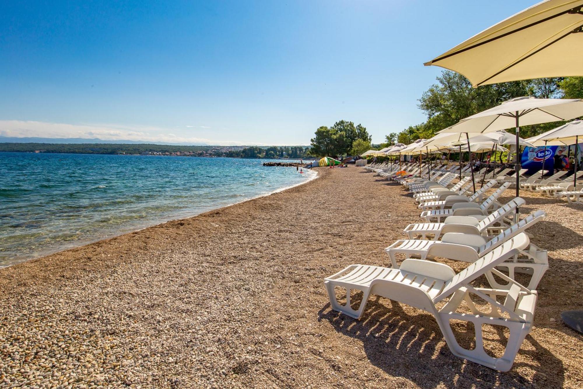Blue Waves Resort Malinska Εξωτερικό φωτογραφία