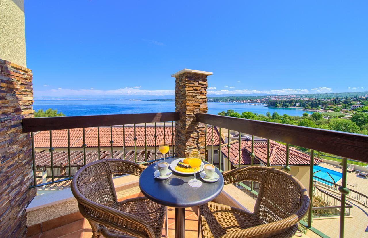 Blue Waves Resort Malinska Εξωτερικό φωτογραφία
